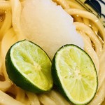 丸亀製麺 - すだちと大根おろし
両方美味しいよね～