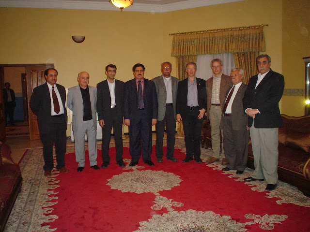 File:Serdar Dosky Delegatie SP in kurdistan 2004.jpg