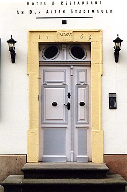 1769 door, Freinsheim in 2000.