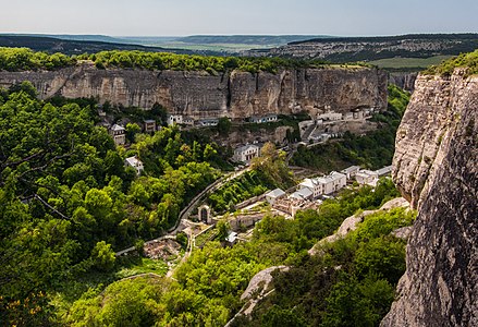 Bakhchysarai Cave Monastery, Bakhchysarai Photograph: Maksym Prysiazhniuk Licensing: CC-BY-SA-4.0