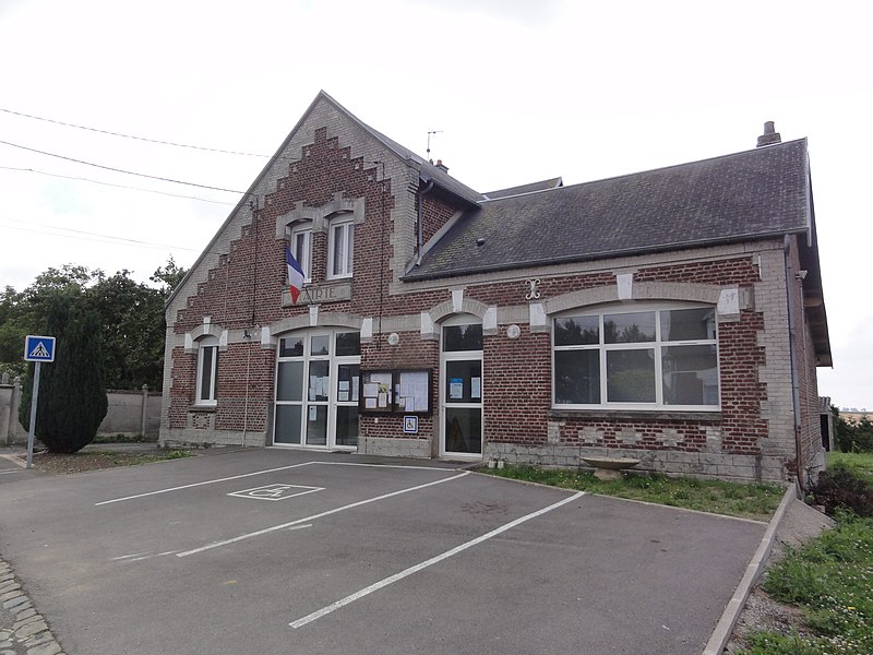 File:Germaine (Aisne) mairie.JPG