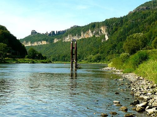 The Elbe river near the Czech border. The Swiss Saxon cliffs (Saxony)