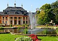 Schloss Pillnitz mit Garten