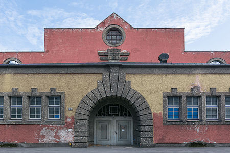 Meat amrket hall in Linz Photograph: Isiwal Licensing: CC-BY-SA-4.0