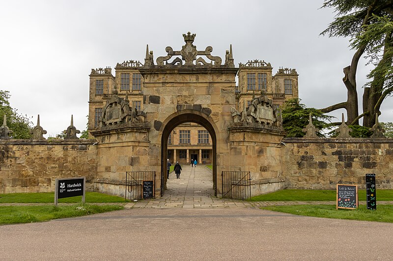 File:At Hardwick Hall 2024 162.jpg