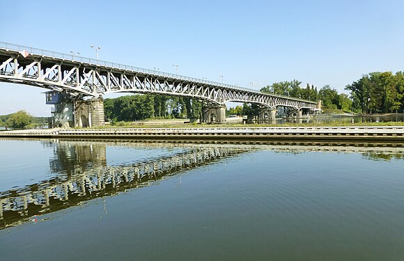 The bridge over the Elbe in Roudnice.