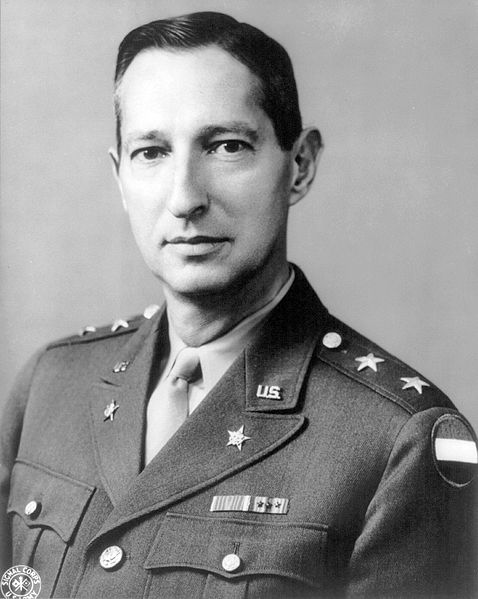 File:Mark Wayne Clark 1943.jpg