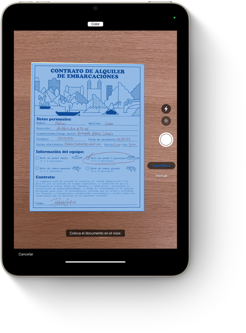 Un iPad mini muestra la funcionalidad para escanear documentos en Notas.