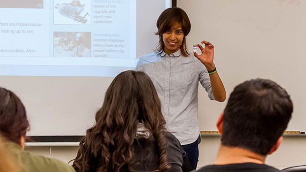 student presenting to class