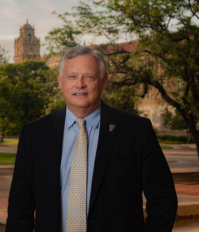 portrait-image-of-the-graduate-school-dean-mark-sheridan