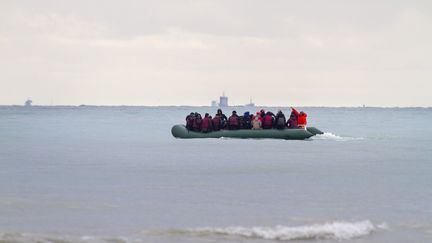 Sur franceinfo, la maire de Calais suggère l'instauration d'"une police des transports" et "d'une mission migratoire qui permettrait aux maires d'avoir des informations et d'être relais permanents sur les sujets".