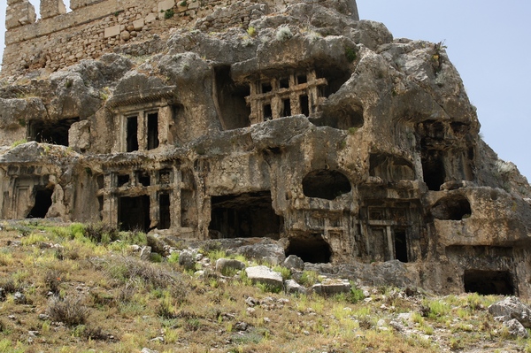 Tlos, Rock tombs