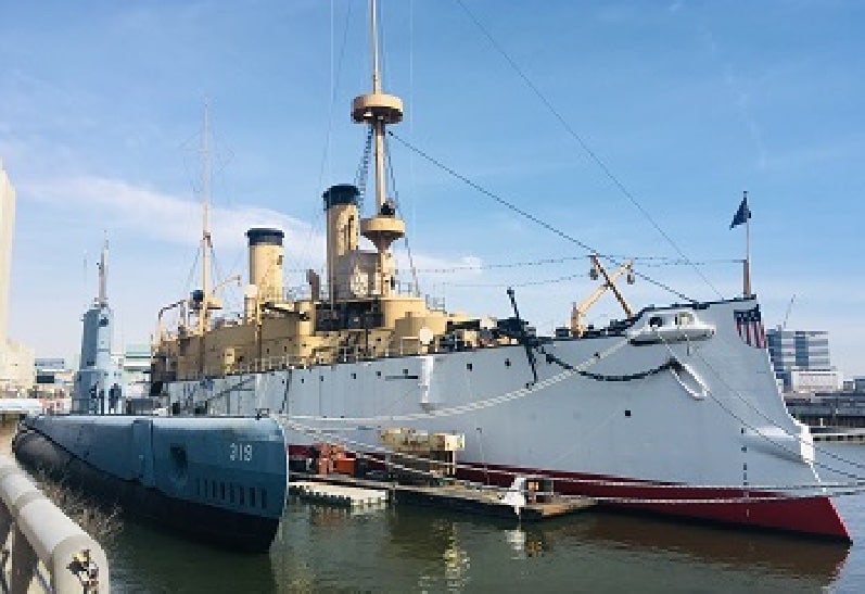 Cruiser Olympia and Submarine Becuna at The Independence Seaport Museum