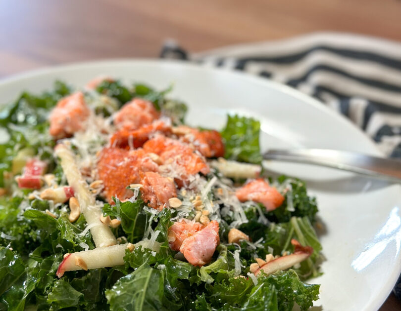 Seared Salmon Kale Salad With Apple and Peanuts