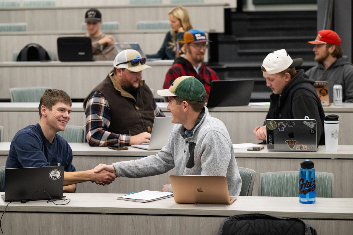 UM students act as buyers and sellers in a professional sales course.