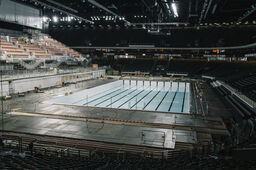 36 jours pour transformer Paris La Defense Arena en piscine olympique ? Facile ! 