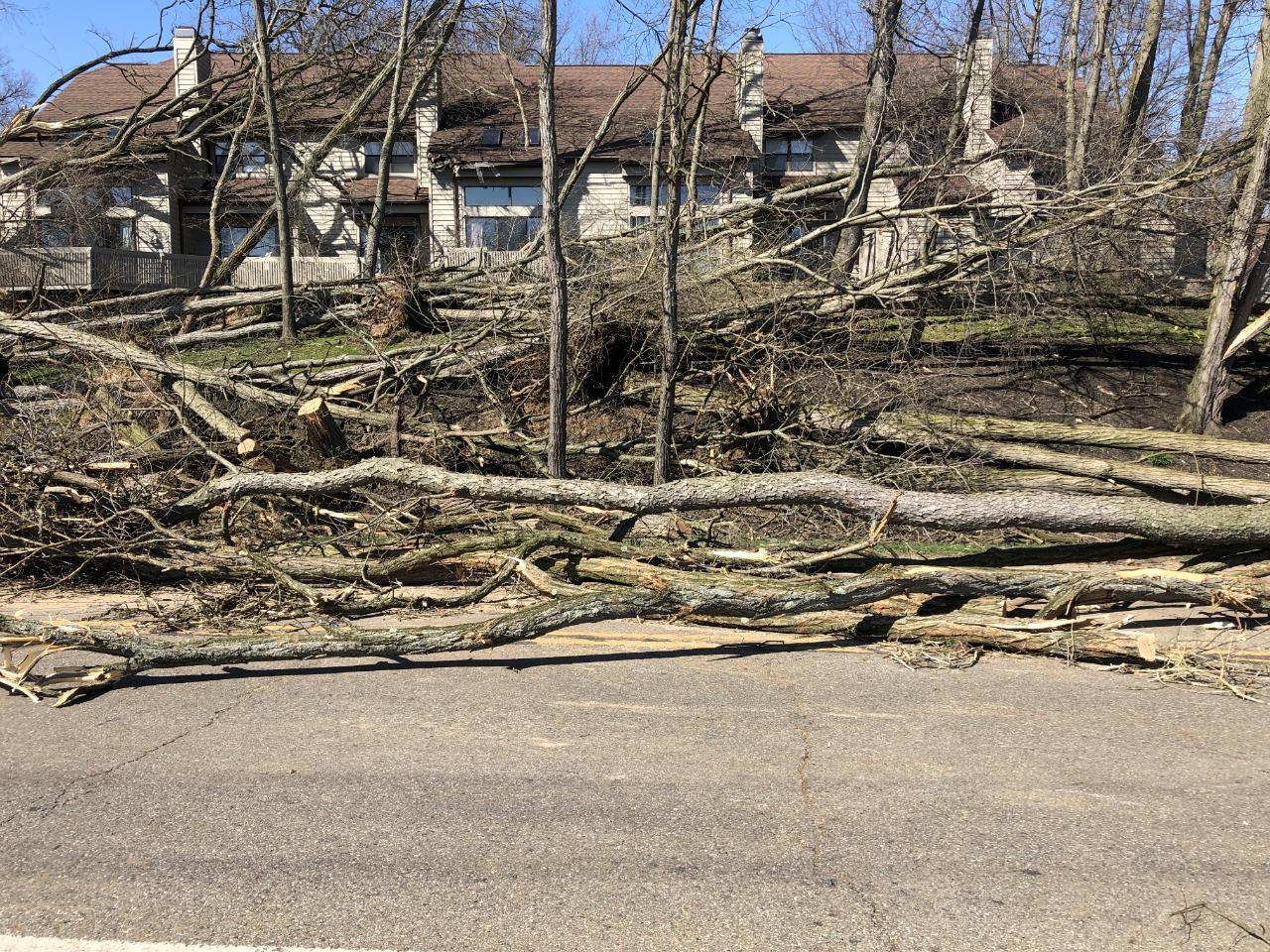 storm damage Barberton/Green